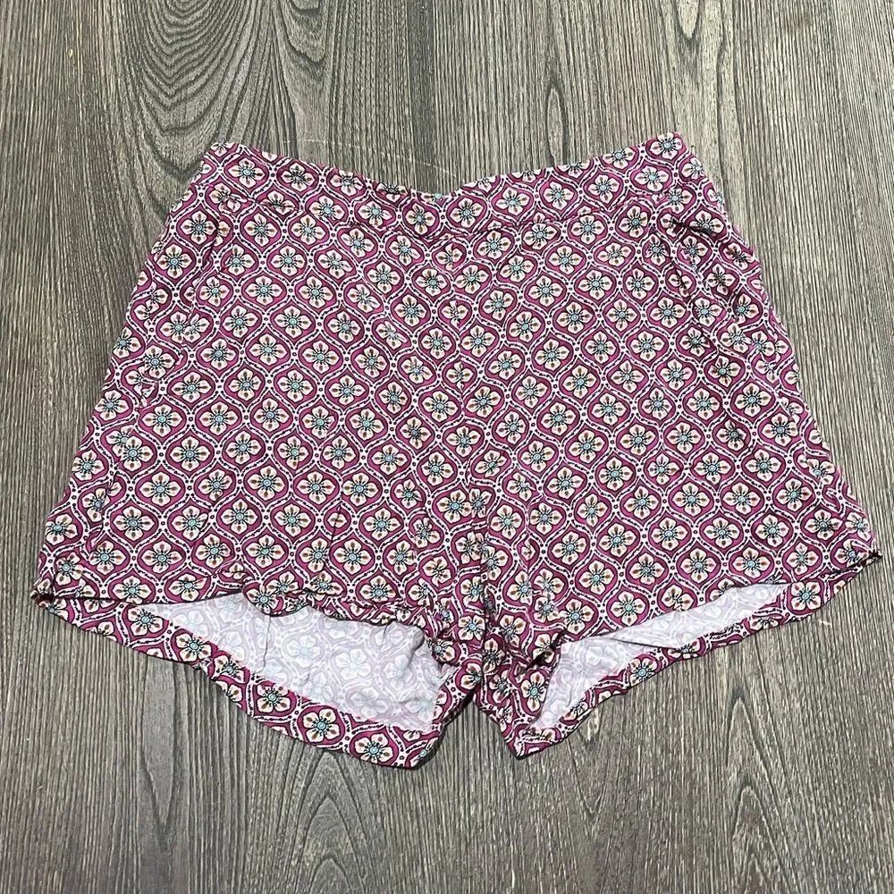Old Navy Womens High-Waisted Playa Soft-Spun Shorts Viscose Floral Pink Size L